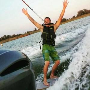 Meet your Posher, James